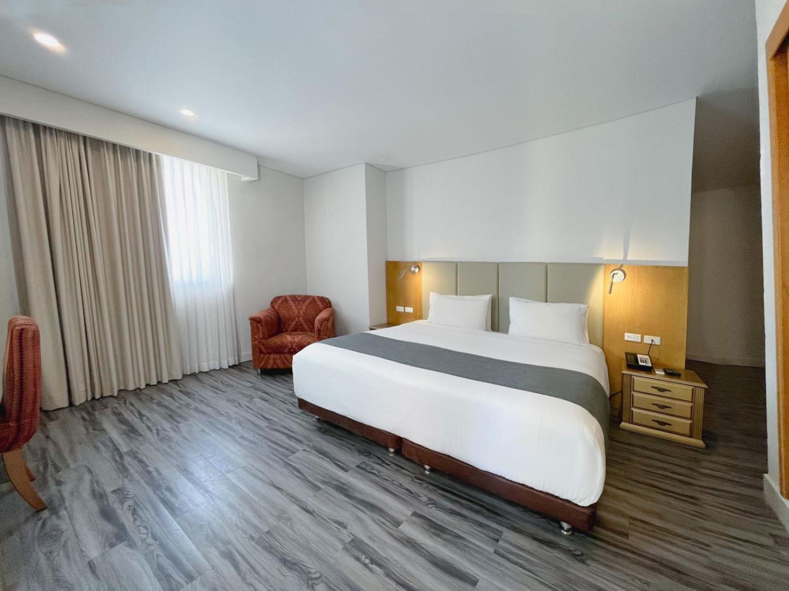 Hotel American Golf บาร์รังกีญา ภายนอก รูปภาพ